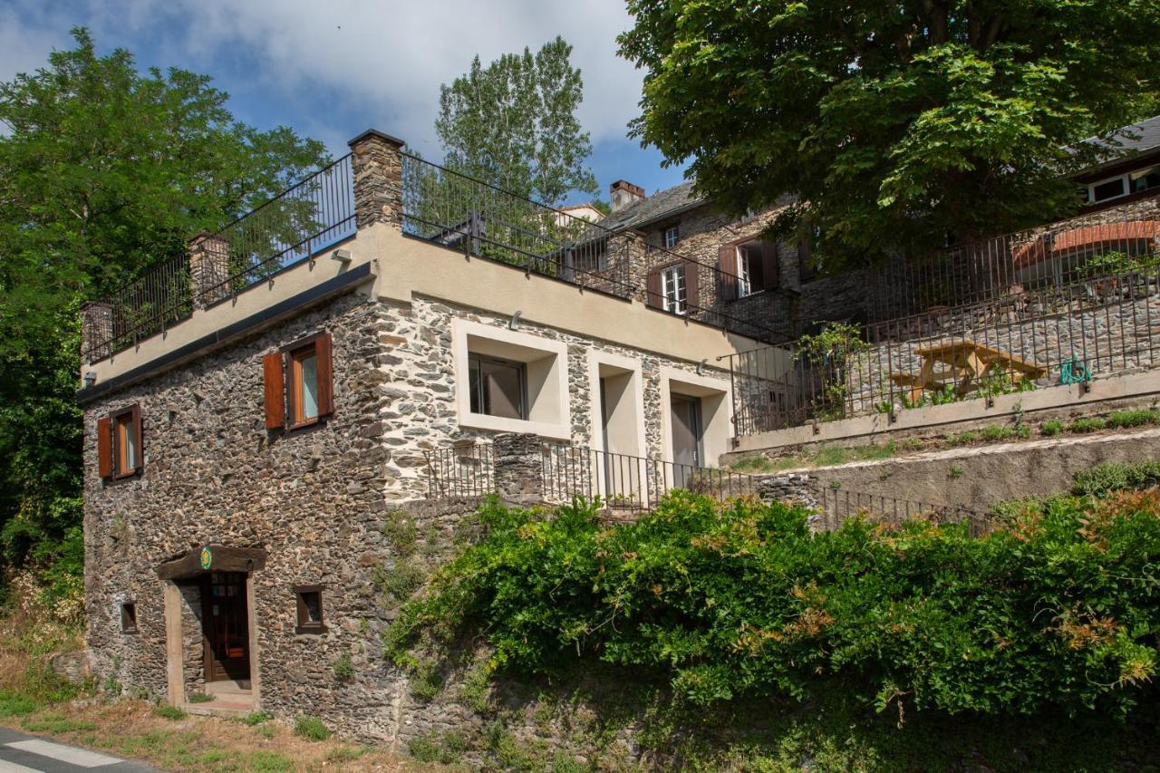 Gite De La Moulinquie Saint-Cirgue Exterior foto